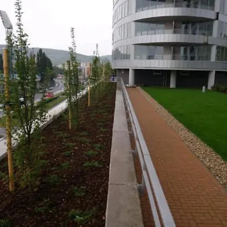 Appartement Three Towers With Parking And Nice View Bratislava